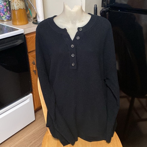 Aerie NWT M over-sized black cotton waffle knit all-season slouchy sweate… - Picture 3 of 7